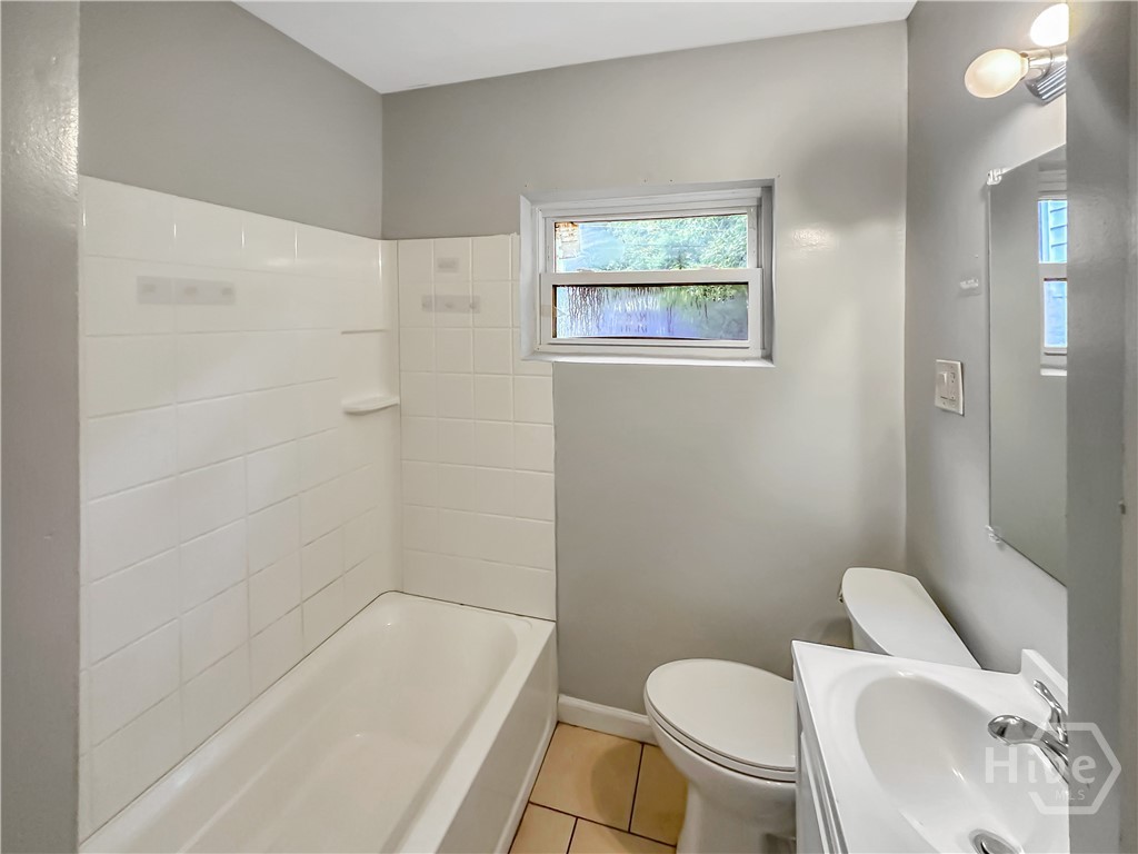 5328 Churchill Street Property Photo 8
