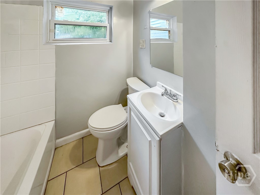 5328 Churchill Street Property Photo 10