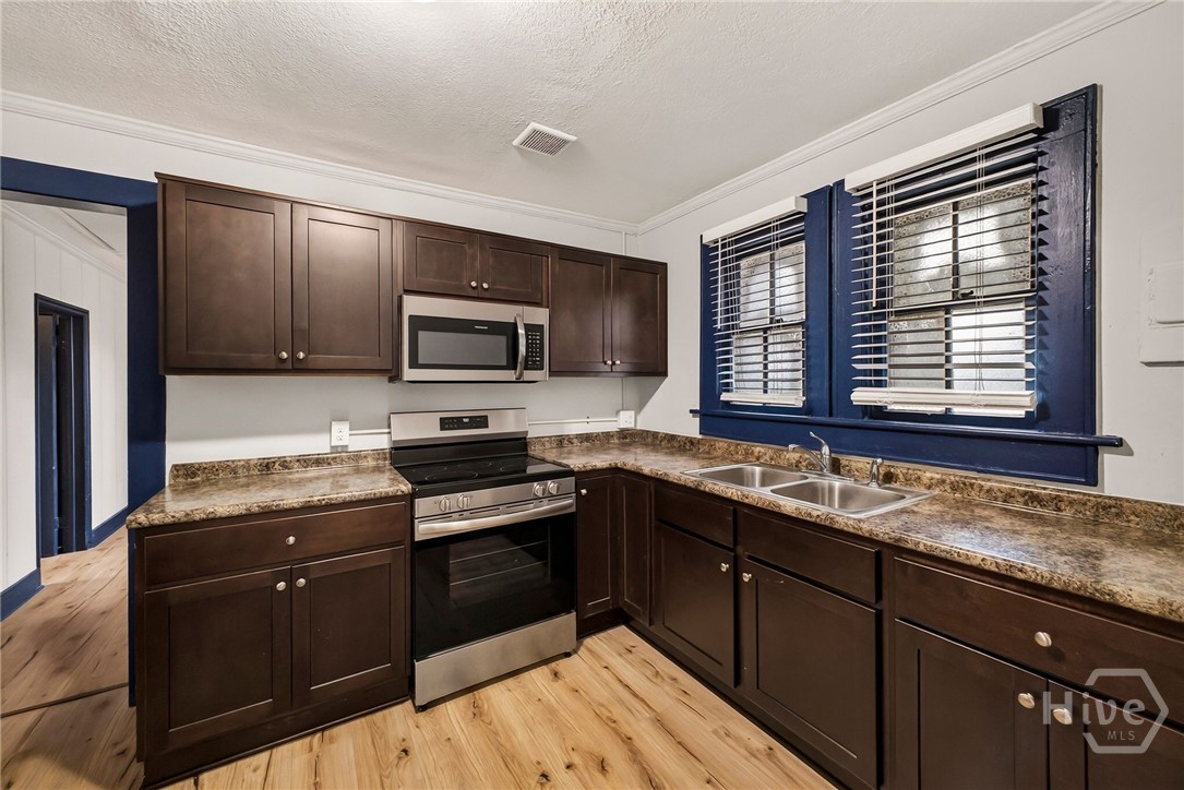 618 Magazine Avenue Property Photo 14