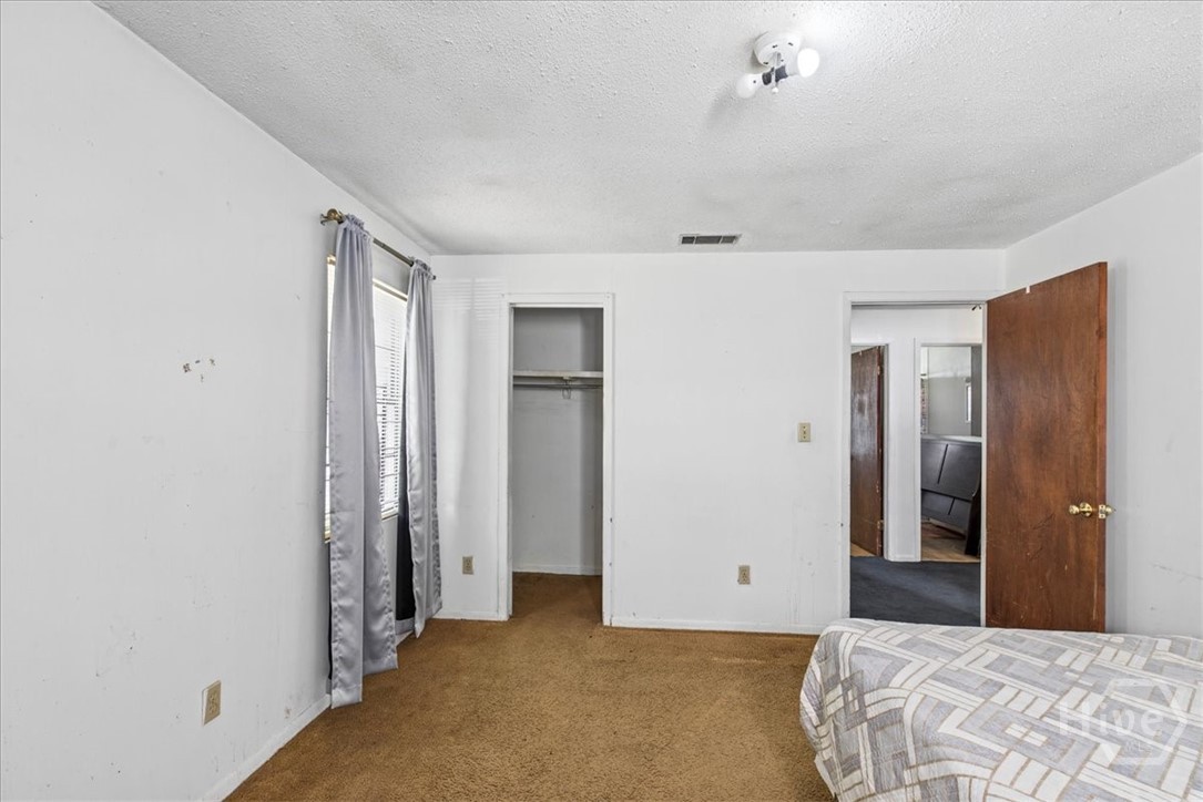1130 W 49th Street Property Photo 18