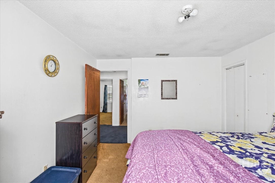 1130 W 49th Street Property Photo 20