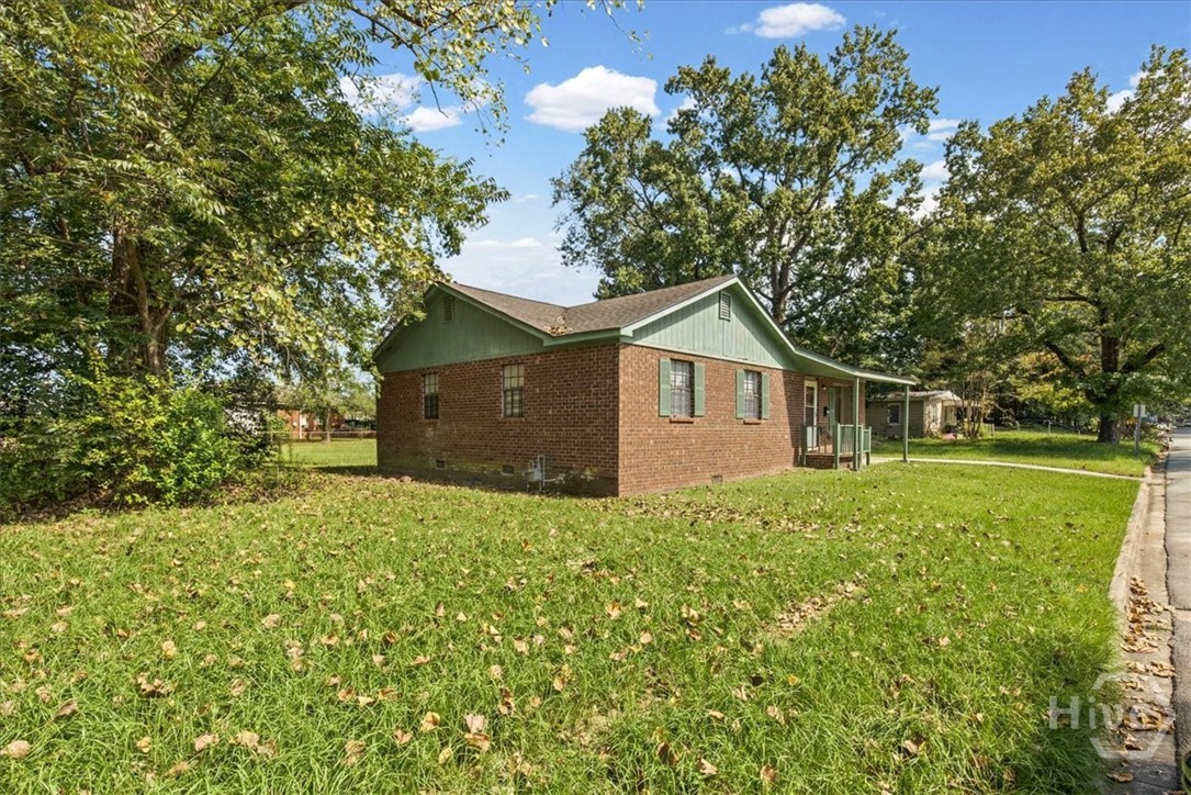1130 W 49th Street Property Photo 22