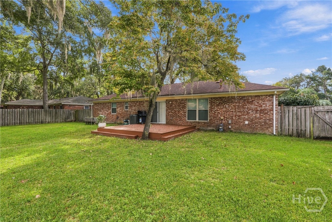 611 Leaning Oaks Drive Property Photo 20