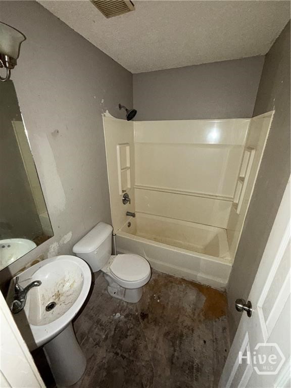 7 Stemson Way Property Photo 6