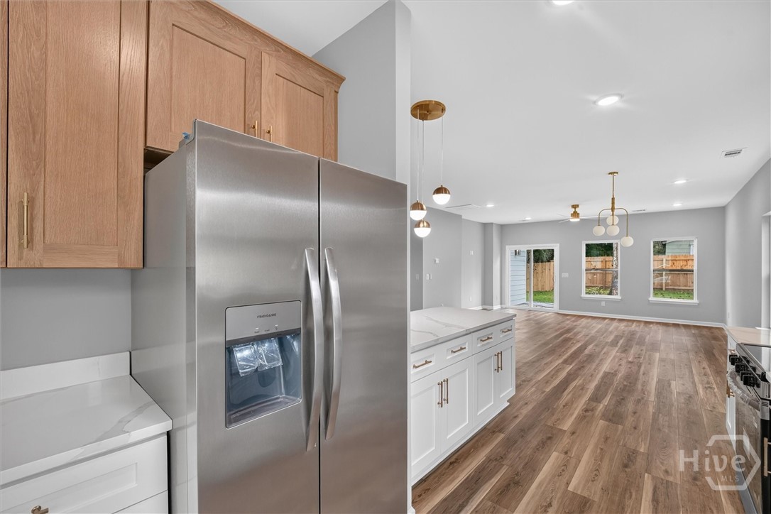 1205 1/2 E 71st Street Property Photo 13