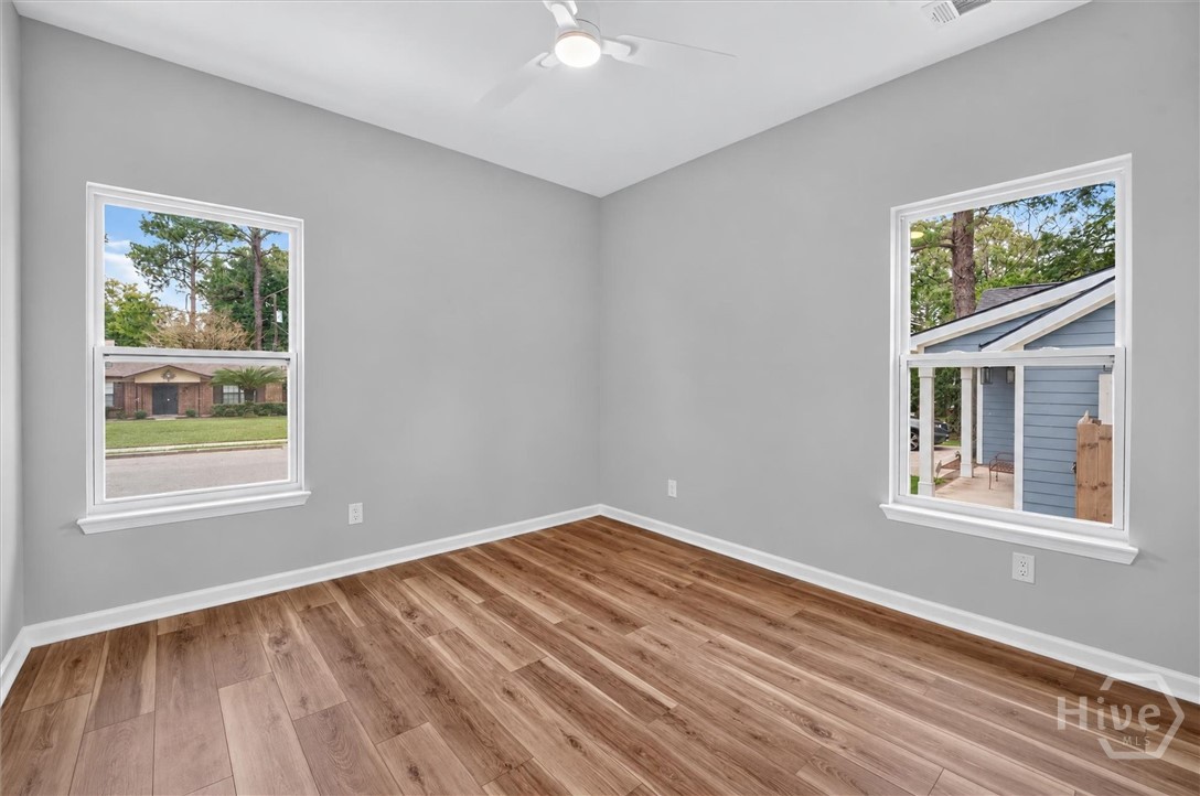 1205 1/2 E 71st Street Property Photo 33
