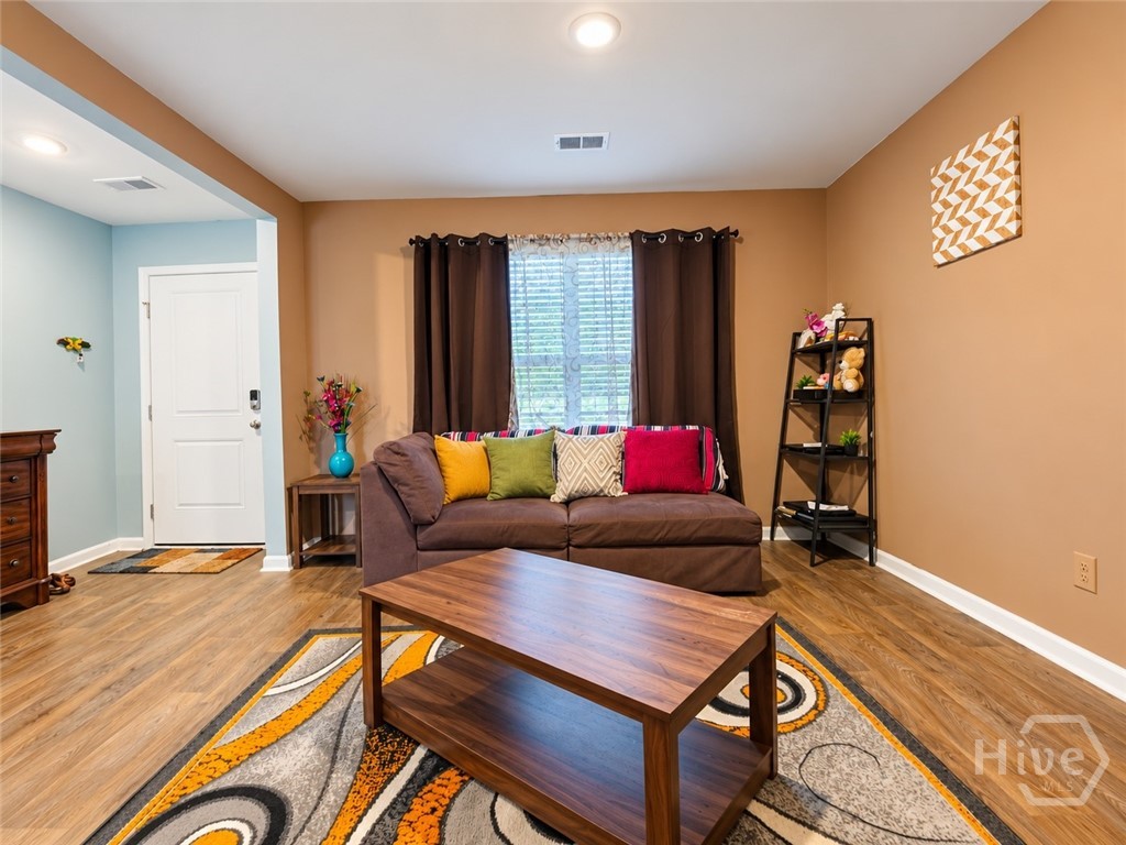 1016 Bergamot Road Property Photo 3