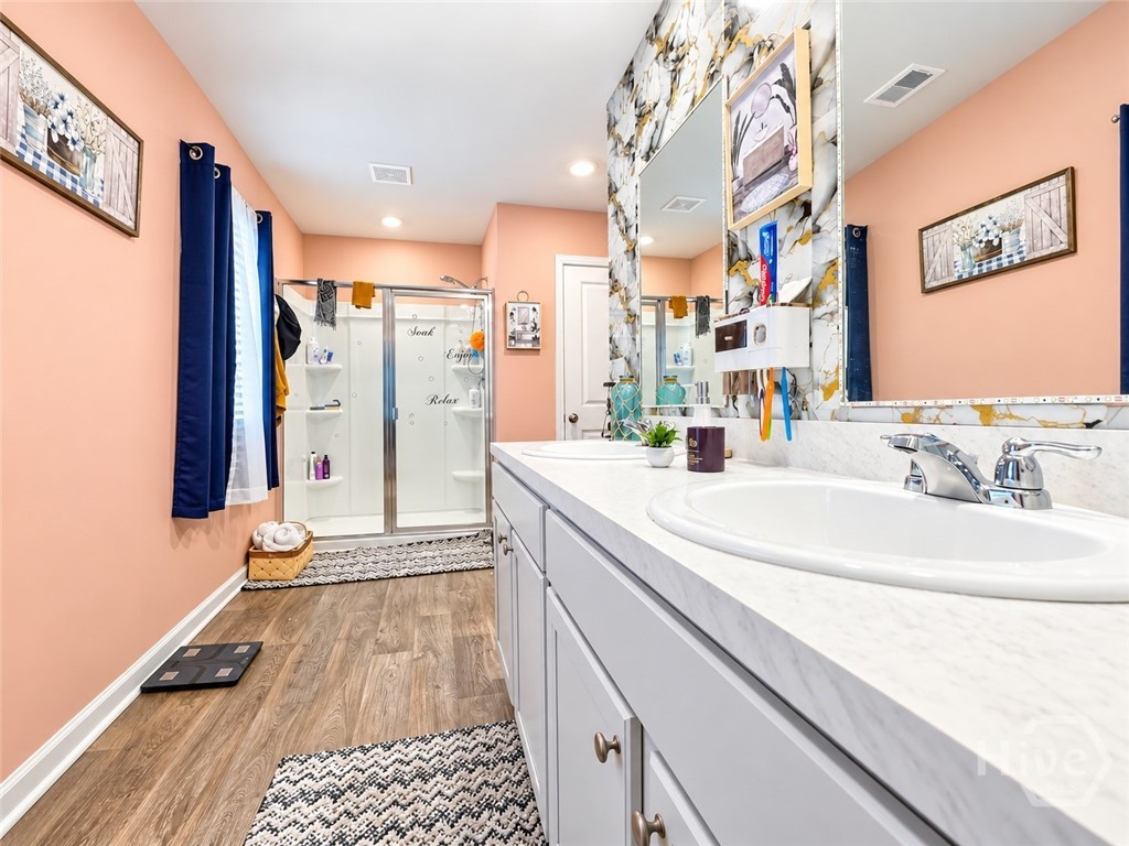 1016 Bergamot Road Property Photo 18