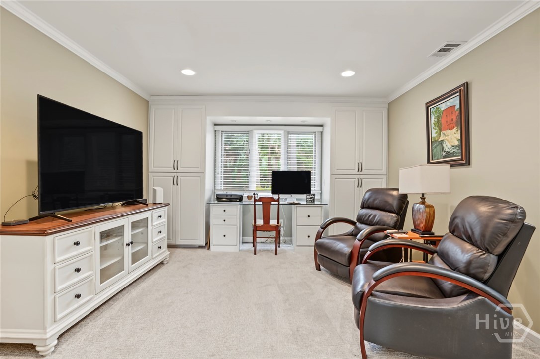 4 Marburg Lane Property Photo 17