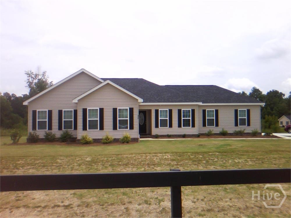 446 Coachs Way Property Photo 1
