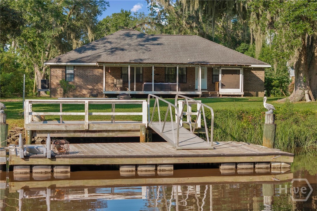 120 Pinetree Road Property Photo 3