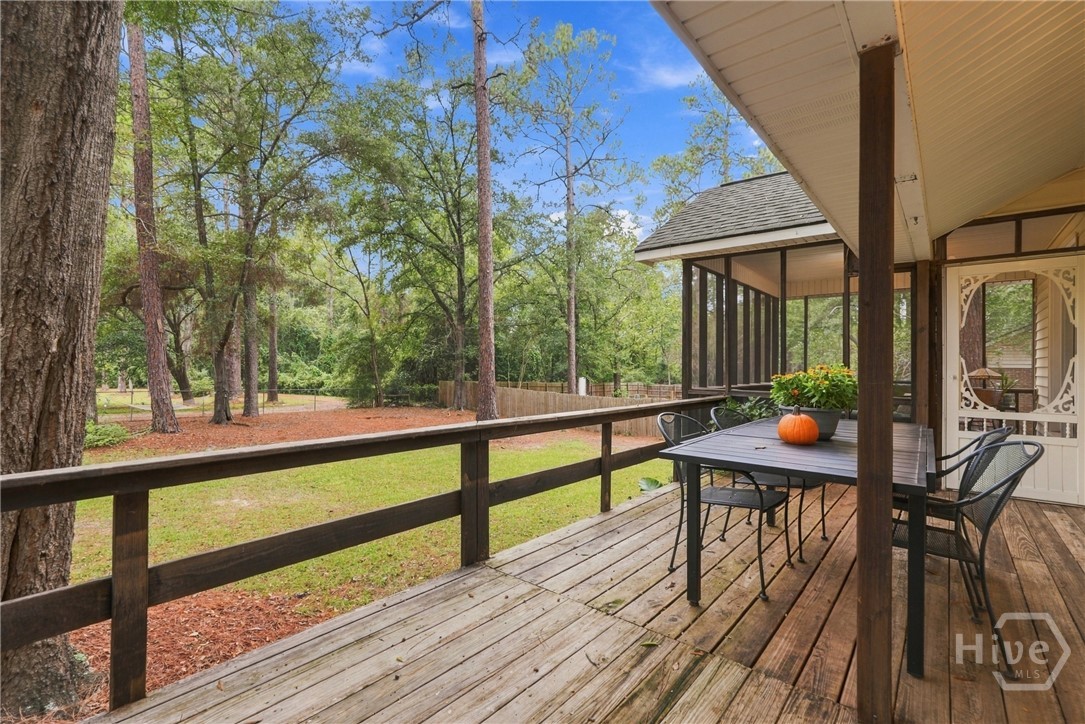 109 Oakcrest Drive Property Photo 30