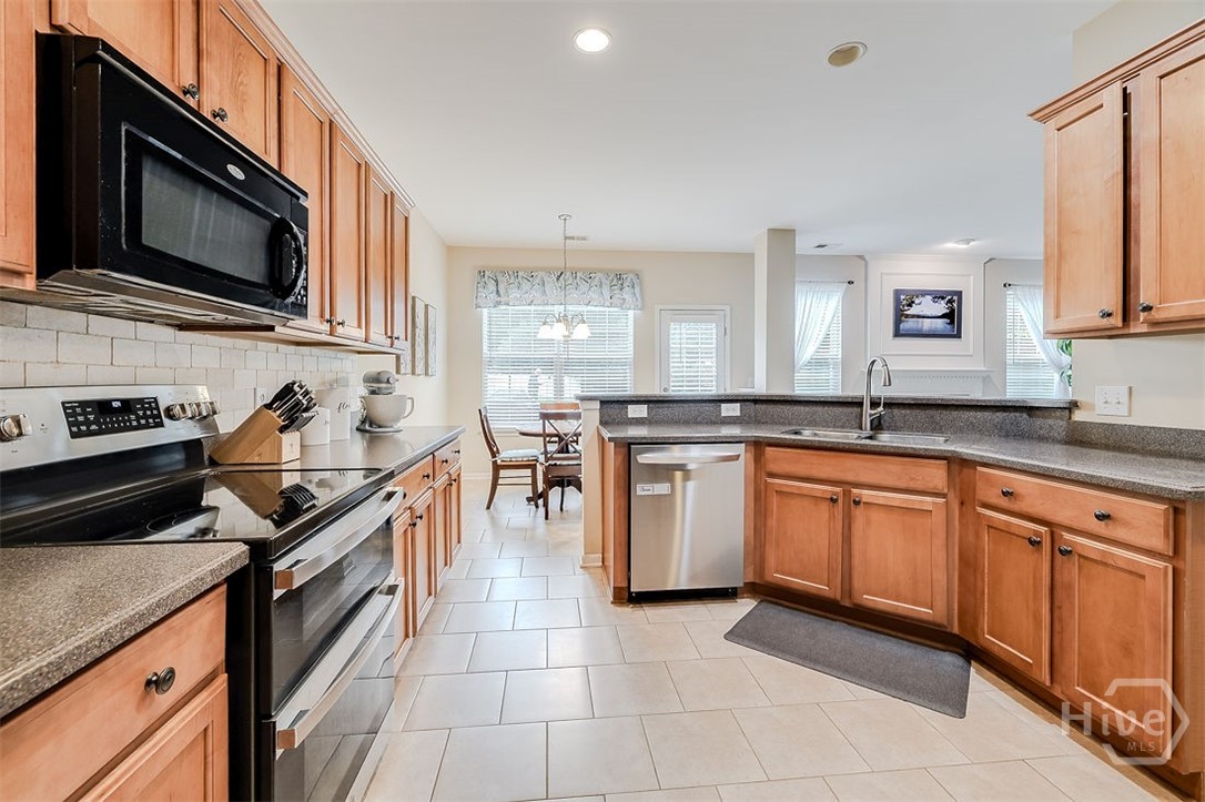 103 Cobblers Court Property Photo 20