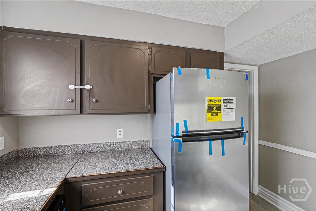 607 Slade Street Property Photo 33