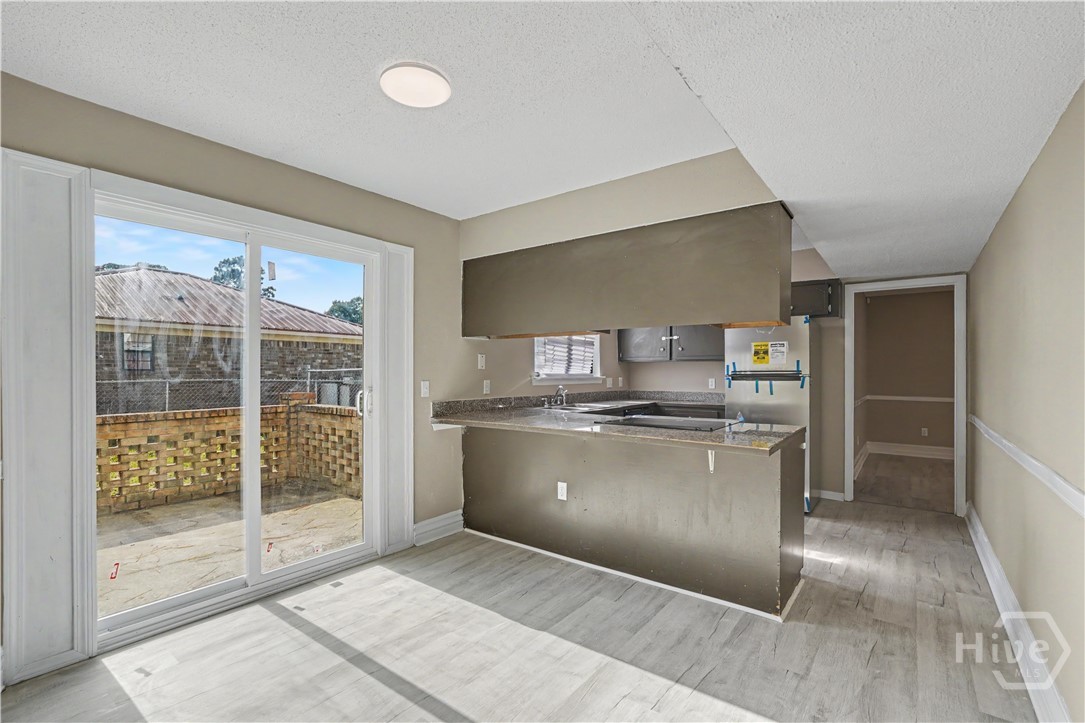 607 Slade Street Property Photo 34