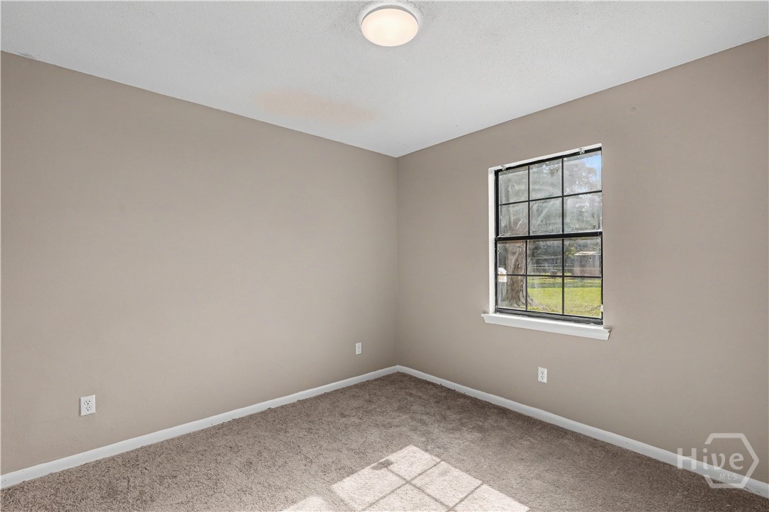 607 Slade Street Property Photo 37