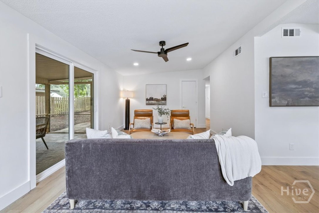 321 Briarcliff Circle Property Photo 8