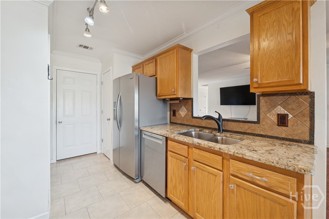 156 Burton Road Property Photo 10