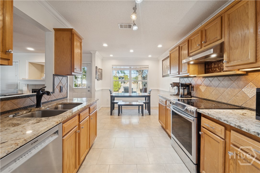 156 Burton Road Property Photo 13