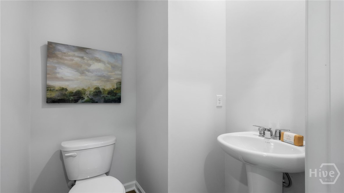 296 Skylark Road Property Photo 9