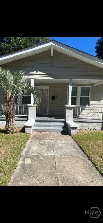 806 E 32nd Street Property Photo 1