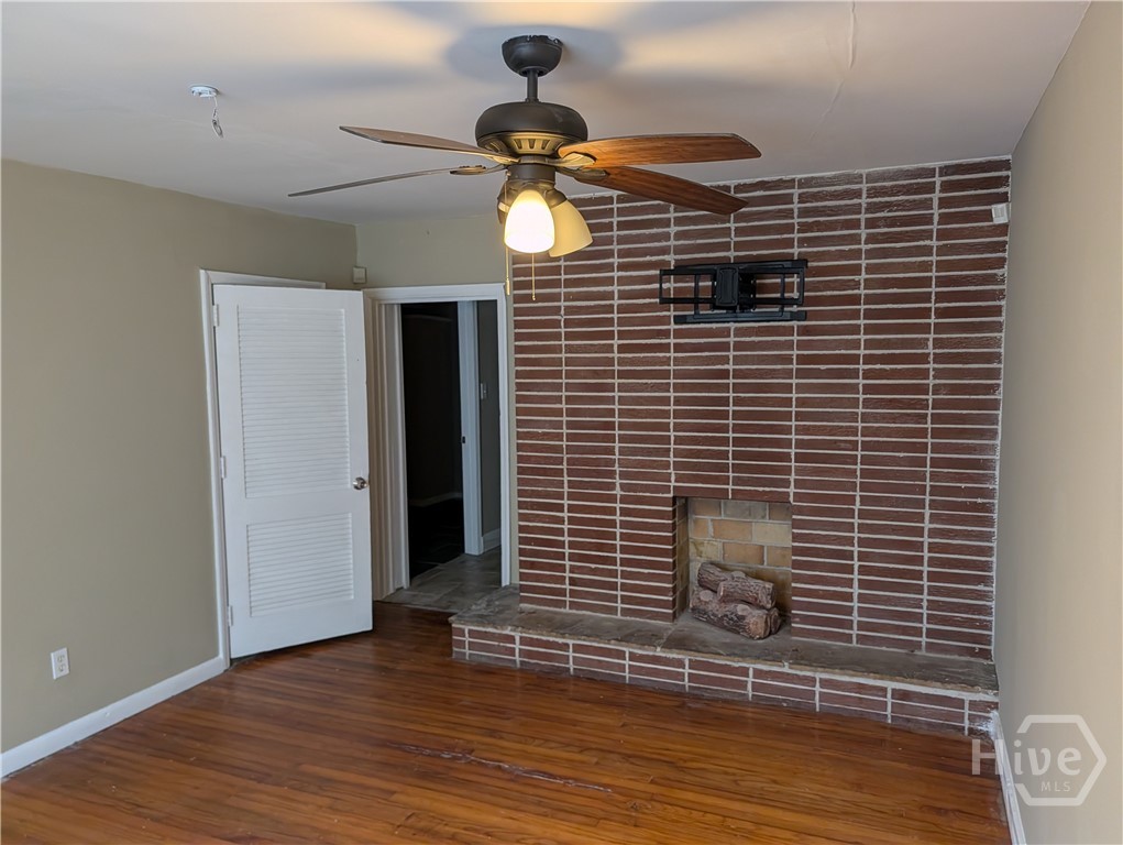 1000 Googe Street Property Photo 2