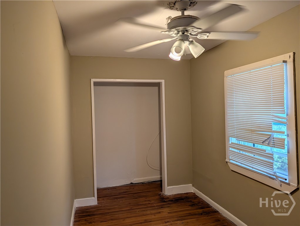 1000 Googe Street Property Photo 4