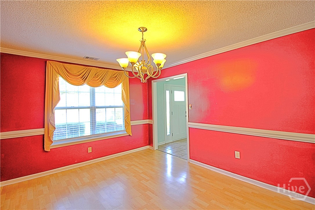 180 Village Lake Drive Property Photo 7