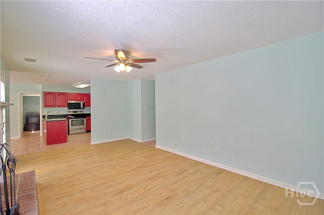 180 Village Lake Drive Property Photo 11