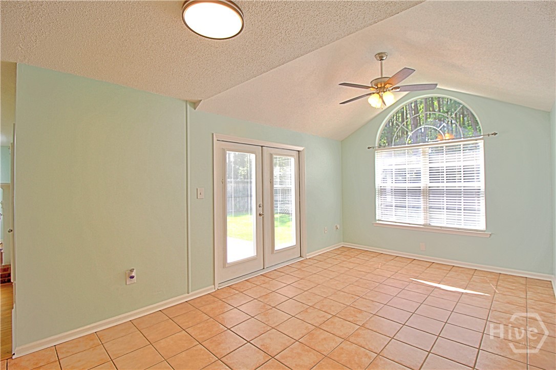 180 Village Lake Drive Property Photo 16