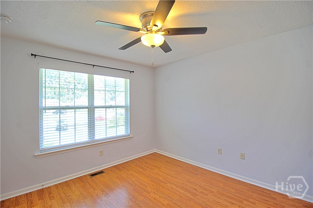180 Village Lake Drive Property Photo 29