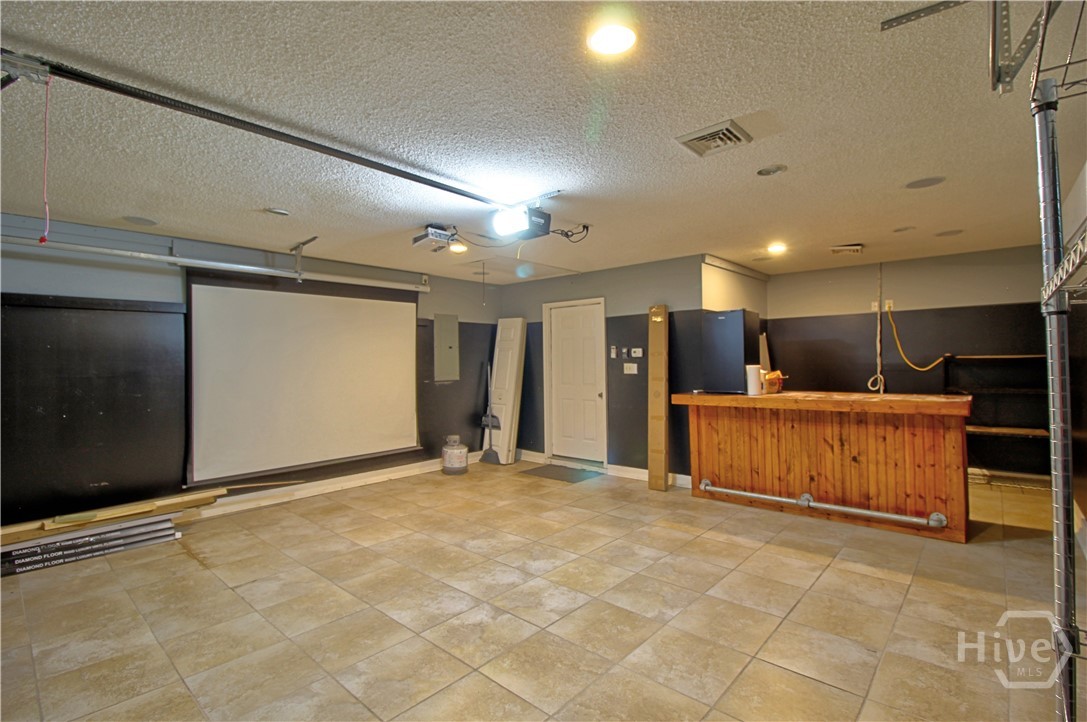 180 Village Lake Drive Property Photo 40