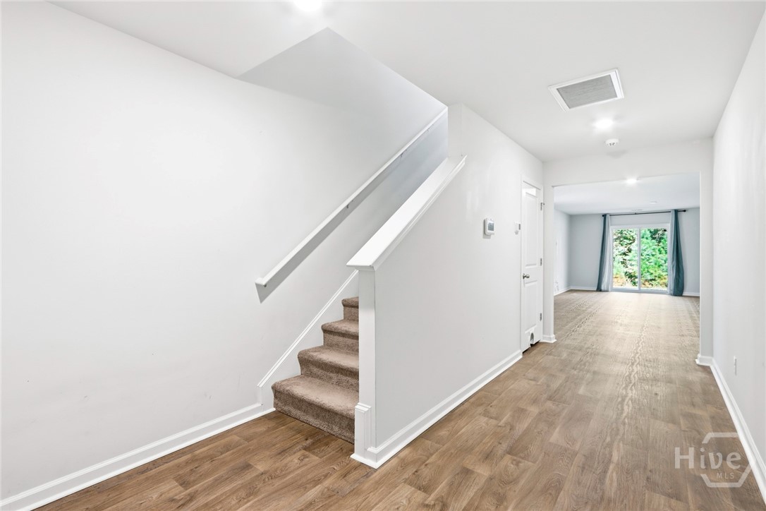 116 Aruba Road Property Photo 4