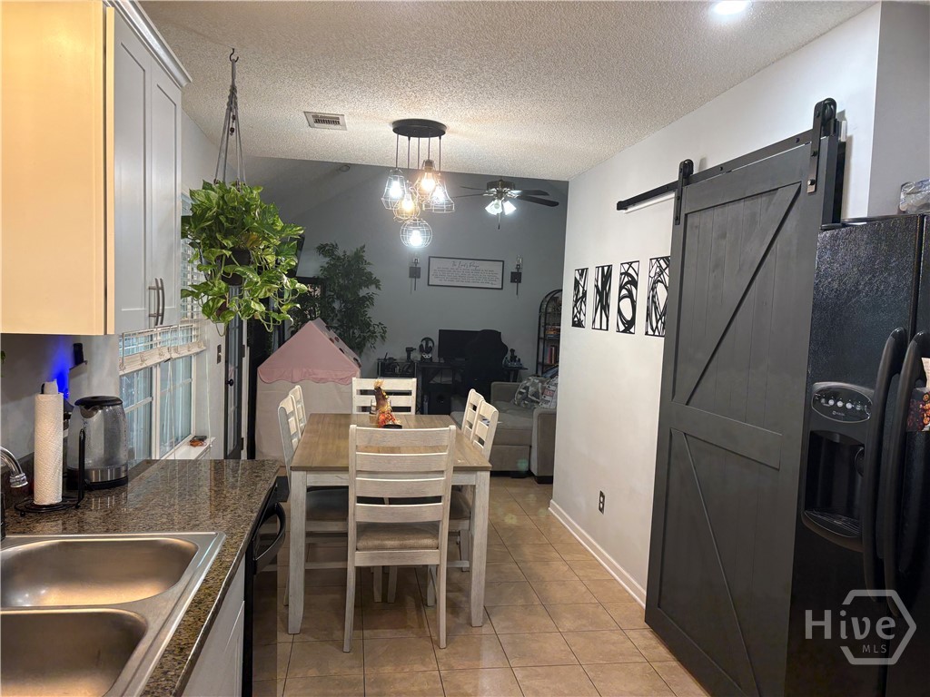 103 Dailey Drive Property Photo 3