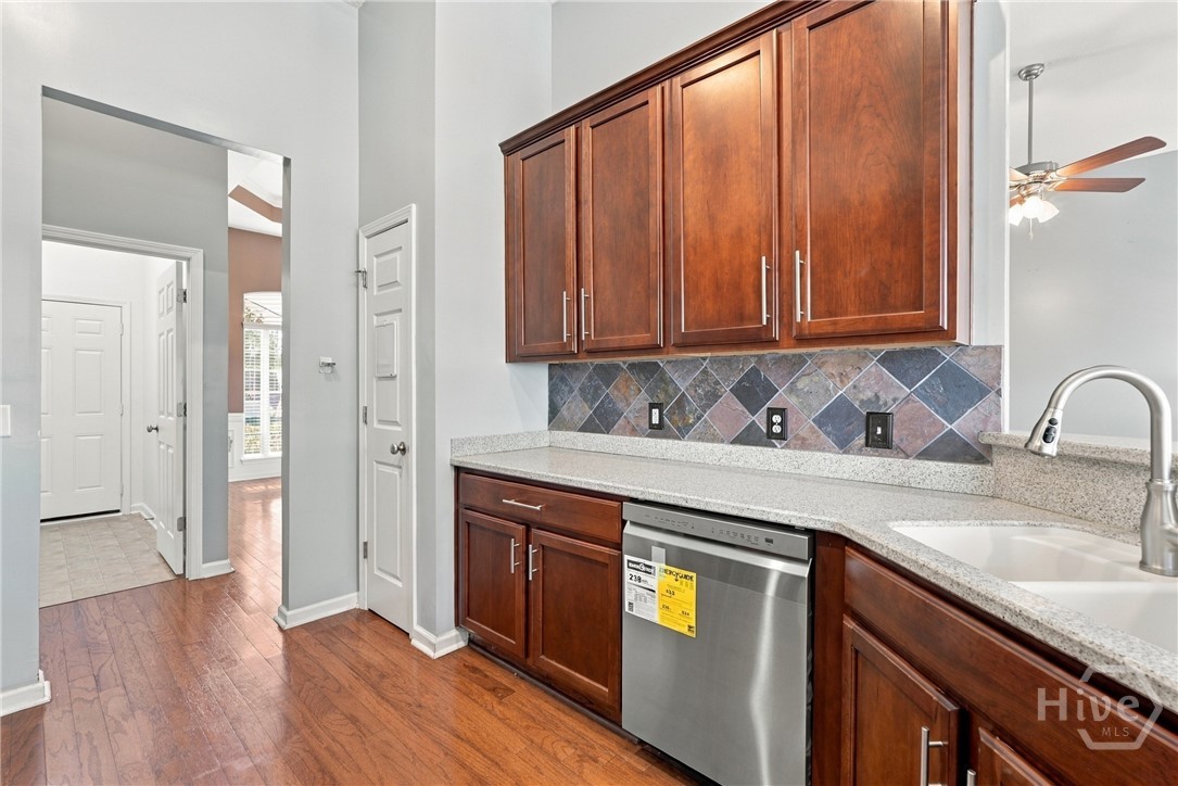 109 Shale Court Property Photo 4