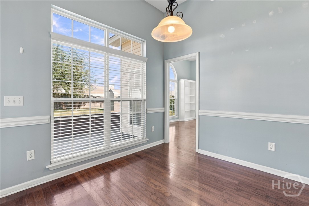 109 Shale Court Property Photo 6