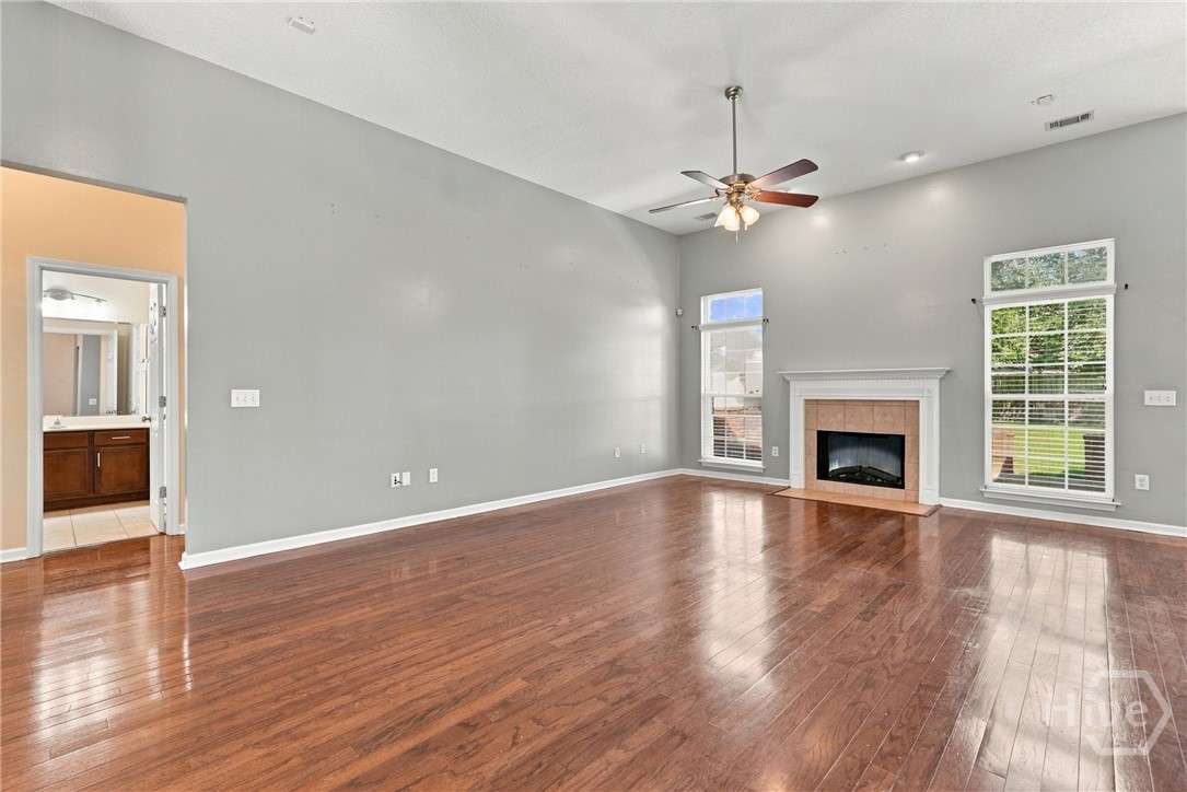 109 Shale Court Property Photo 8