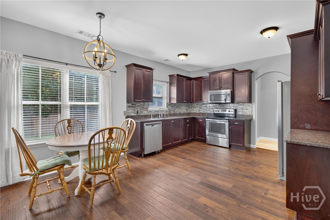 166 Green Paddock Circle Property Photo 15