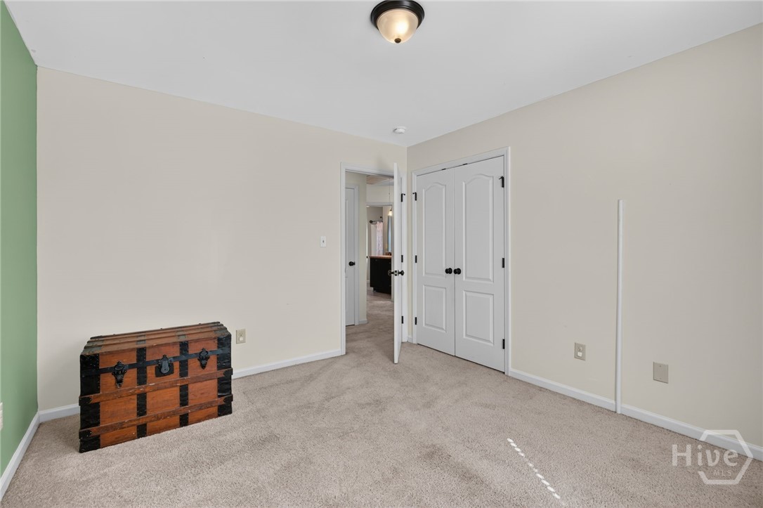 166 Green Paddock Circle Property Photo 32