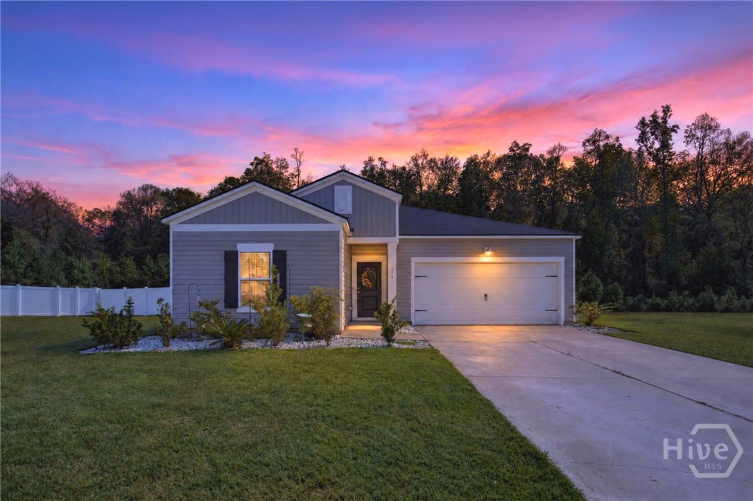 319 Lillian Street Property Photo 1