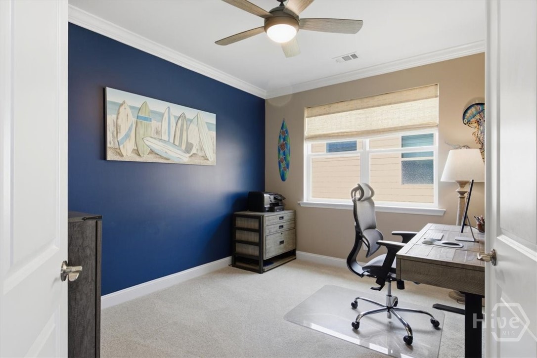 1267 Parrot Property Photo 6
