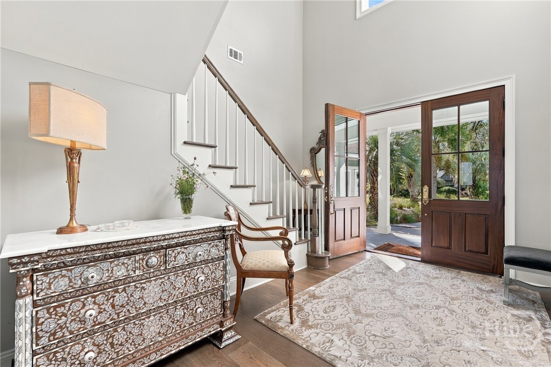38 Bartow Point Drive Property Photo 6
