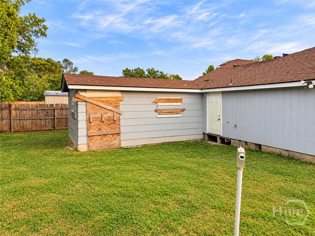 2121 Lake Avenue Property Photo 6