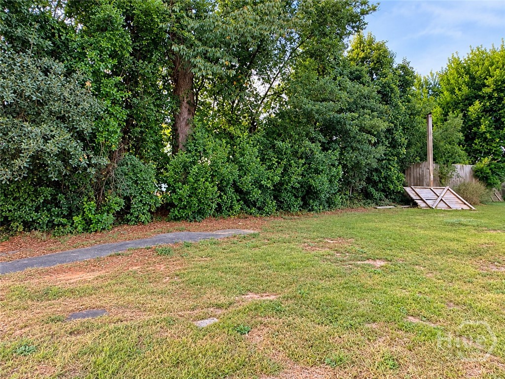2121 Lake Avenue Property Photo 9