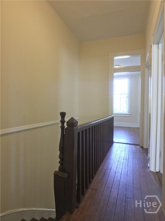 407 E Park Avenue A Property Photo 3