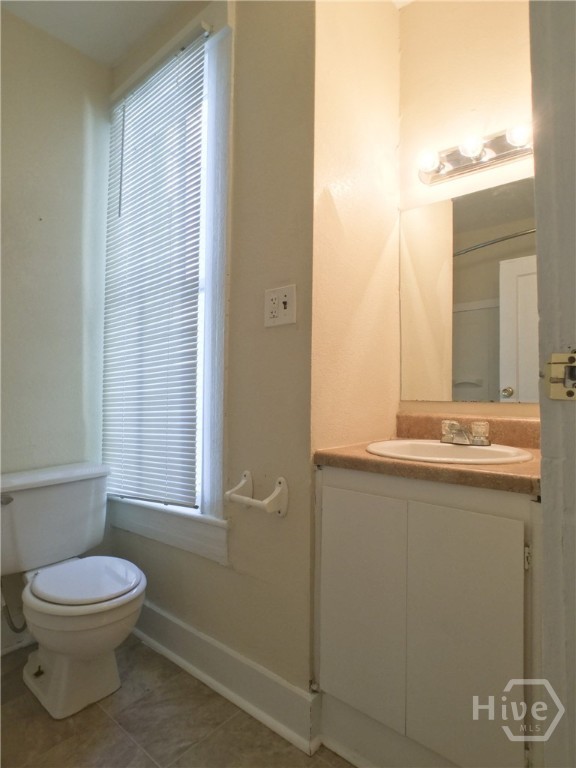 407 E Park Avenue A Property Photo 7