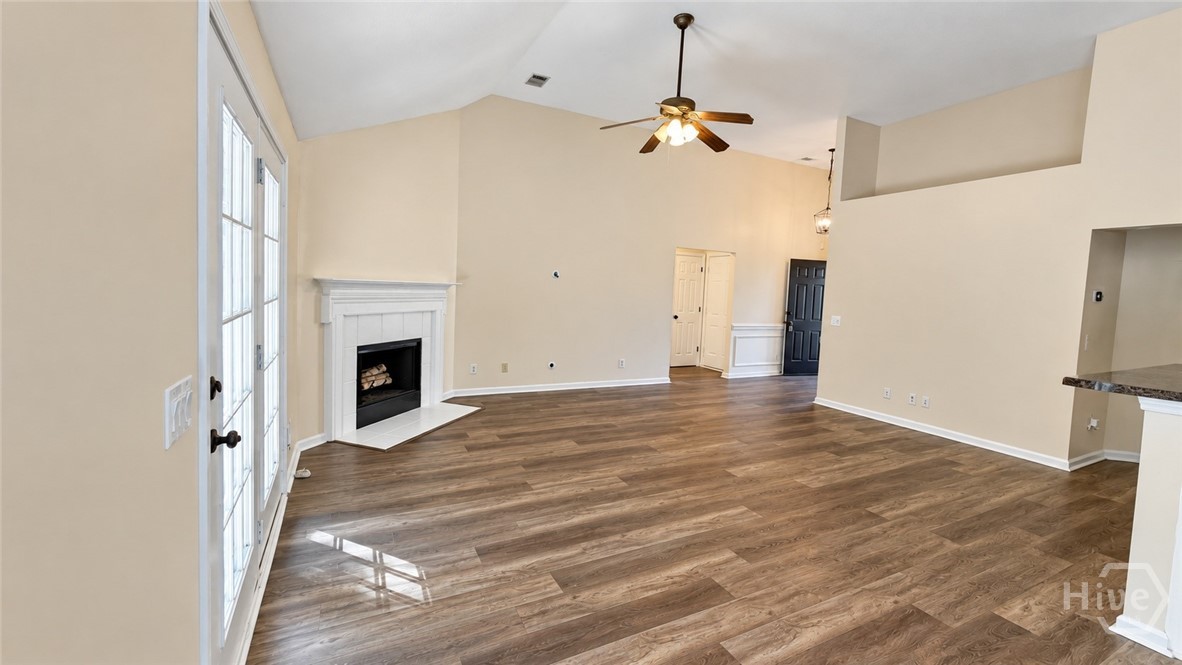 12 Ashwood Court Property Photo 4