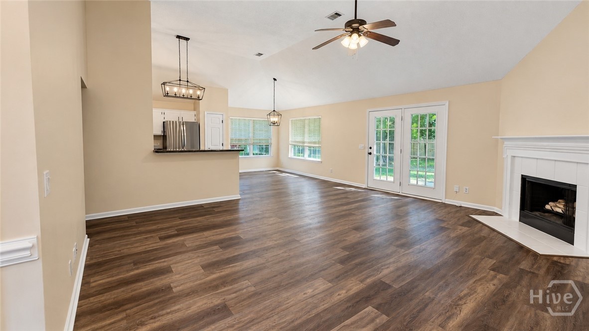 12 Ashwood Court Property Photo 8