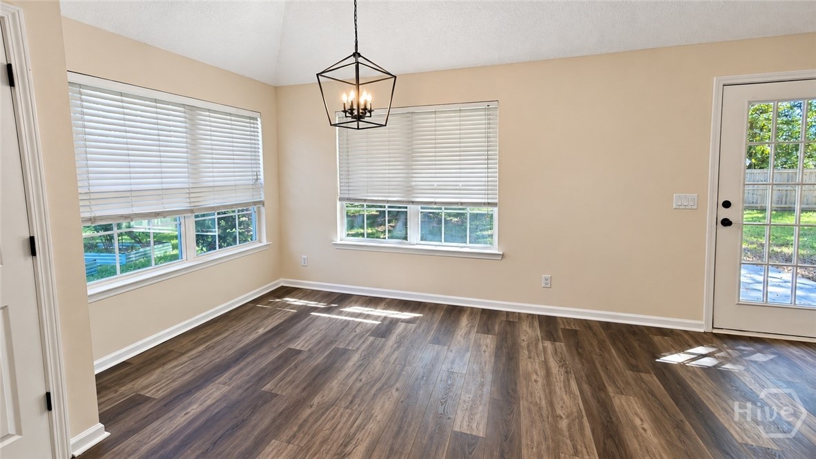 12 Ashwood Court Property Photo 10