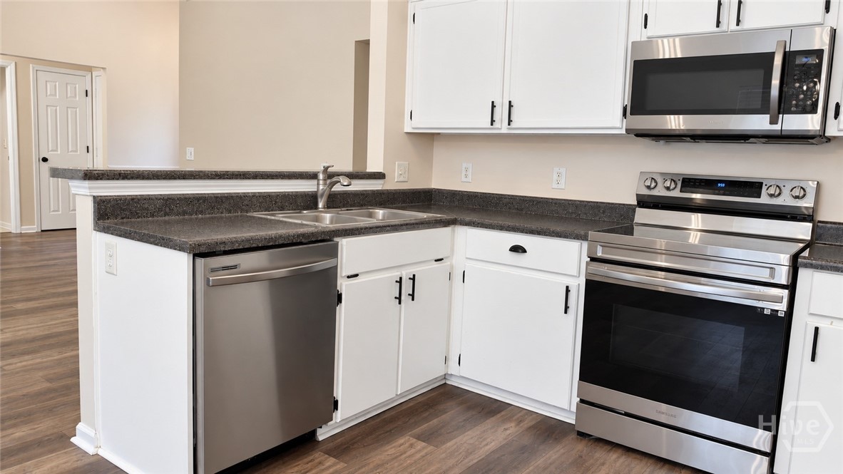 12 Ashwood Court Property Photo 12